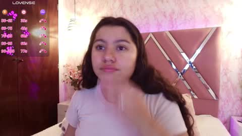 Snapshot of miaa_smiith1 chatting on February 24, 12:16 pm miaa_smiith1 online show from February 24, 12:16 pm