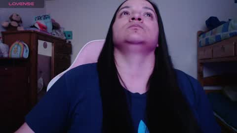 Snapshot of miaabrownn chatting on May 15, 2:29 am MIA online show from May 15, 2:29 am