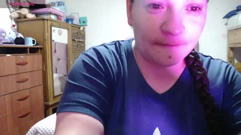 Snapshot of miaabrownn chatting on June 9, 6:30 pm MIA online show from June 9, 6:30 pm