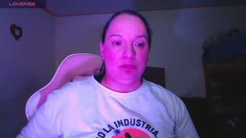 Snapshot of miaabrownn chatting on July 30, 6:40 pm MIA online show from July 30, 6:40 pm