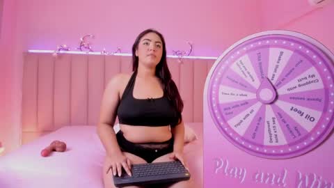 Snapshot of miafarrog chatting on April 13, 8:47 pm miafarrog online show from April 13, 8:47 pm