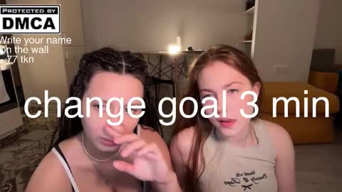 Mia online show from March 26, 10:48 pm