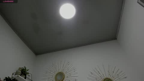 Miah Collins online show from February 12, 10:56 am