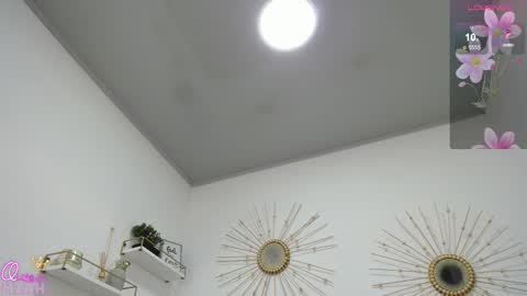 Miah Collins online show from February 12, 6:58 pm