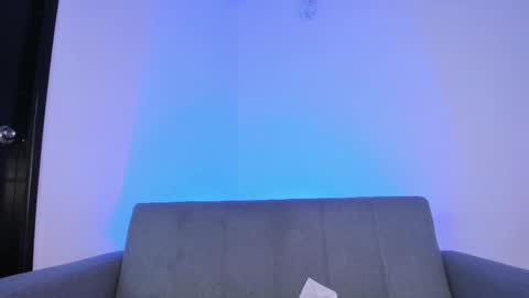 miah new independent model acount online show from February 28, 12:55 am