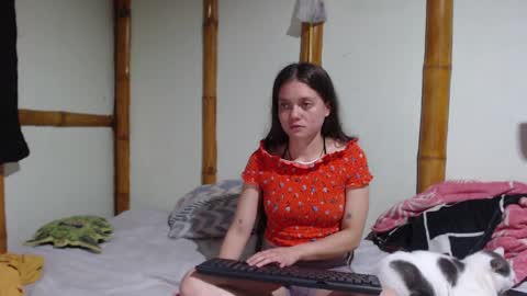 Mia  Sam online show from February 25, 6:20 pm