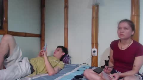 Mia  Sam online show from March 3, 9:15 pm