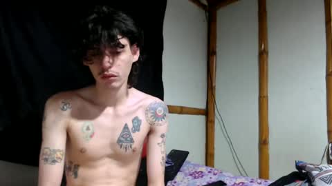 Snapshot of miahells chatting on June 20, 3:48 pm Mia Sam online show from June 20, 3:48 pm