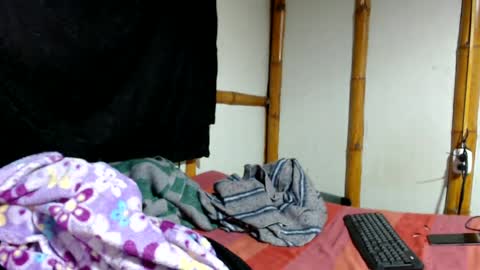 Snapshot of miahells chatting on June 30, 6:09 pm Mia Sam online show from June 30, 6:09 pm