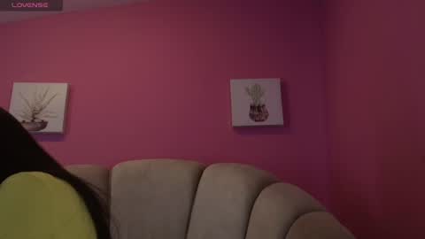 miajhonsonx online show from July 19, 3:27 pm