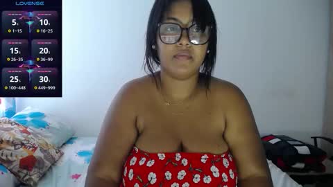 Snapshot of miajoseph_ chatting on October 23, 7:56 pm miajoseph_ online show from October 23, 7:56 pm