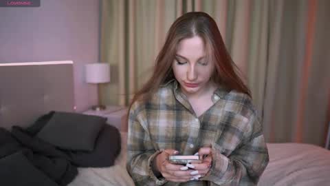 milanaaaa online show from February 27, 1:16 am