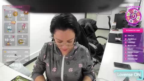 Mia  online show from January 17, 5:34 am