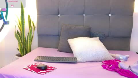 MIA online show from May 8, 1:38 pm