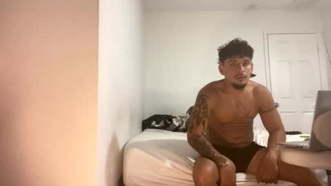 miamiclos1 online show from February 26, 1:48 am