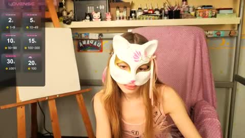 Snapshot of miamooonn chatting on May 11, 9:37 am MiaMoon online show from May 11, 9:37 am