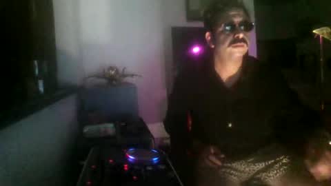 Mia  Ben online show from November 12, 2:01 am