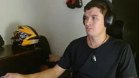 Snapshot of miaou_miaou chatting on October 22, 1:17 am miaou_miaou online show from October 22, 1:17 am