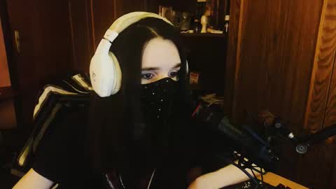 Kristien online show from March 2, 4:47 am