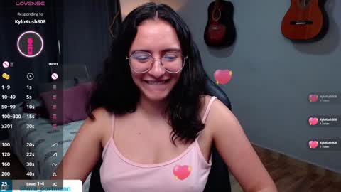 Snapshot of miaportman chatting on December 3, 3:11 pm MIAPORTMANN online show from December 3, 3:11 pm