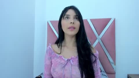 Snapshot of miaquevedo chatting on September 29, 11:59 am Mia Quevedo online show from September 29, 11:59 am
