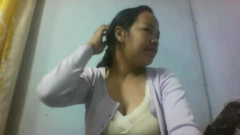 Snapshot of miarii chatting on October 1, 1:17 pm miarii online show from October 1, 1:17 pm