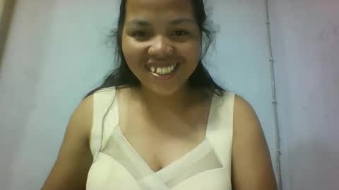 miarii online show from December 14, 3:28 pm