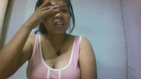 miarii online show from February 22, 6:28 pm