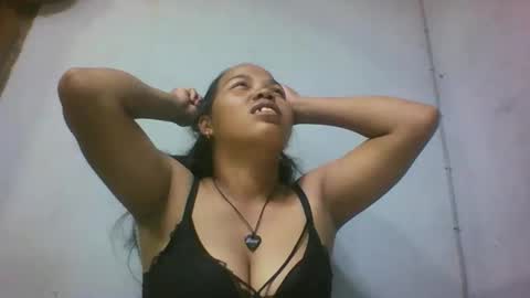 miarii online show from March 8, 6:12 pm