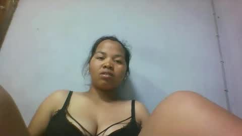 miarii online show from March 11, 6:47 pm