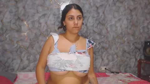 miarouse1531 online show from March 22, 11:08 pm