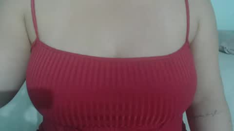 Snapshot of miasp chatting on December 31, 1:57 am MiaSP online show from December 31, 1:57 am