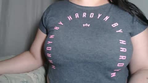 Snapshot of miasp chatting on November 3, 12:35 am MiaSP online show from November 3, 12:35 am