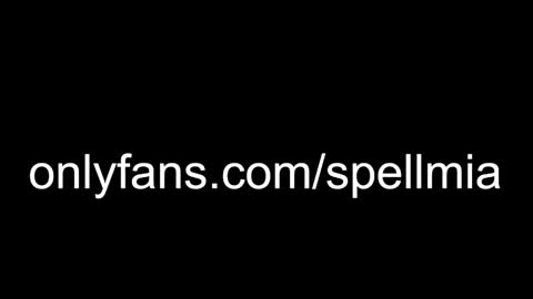 Mia  instagram miasspell online show from December 31, 7:51 pm