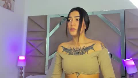 miasr_ online show from November 19, 5:02 pm