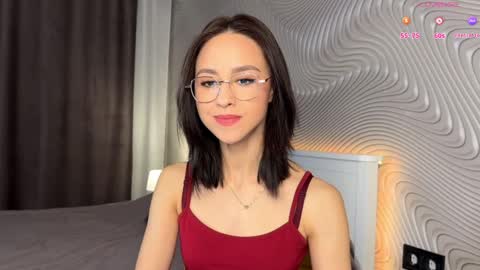 Snapshot of miasweetashoney chatting on May 7, 8:20 am Mia online show from May 7, 8:20 am