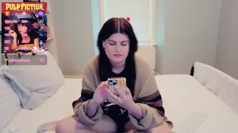 Mia  online show from June 1, 4:09 pm