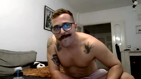 Snapshot of mich6921 chatting on July 13, 11:51 pm MILO MIAMI online show from July 13, 11:51 pm