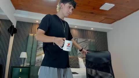 Michael online show from October 23, 7:45 pm