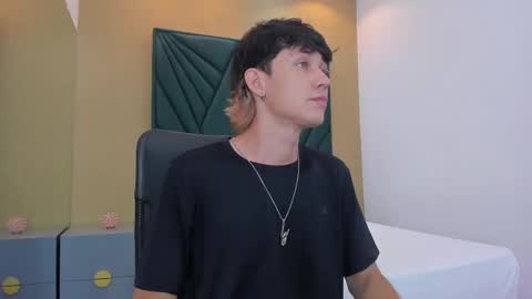 Michael online show from December 17, 12:00 pm