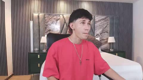 Michael online show from February 5, 8:13 pm