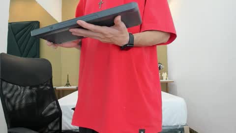 Snapshot of michaeel_blue chatting on March 13, 7:53 pm Michael online show from March 13, 7:53 pm