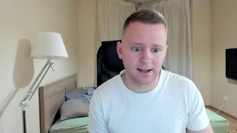 Michael Birkin online show from December 15, 6:04 pm