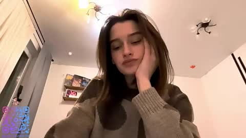 Emily online show from November 5, 3:12 pm