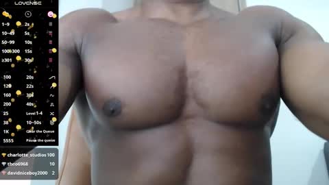 michael_thomsom online show from March 10, 1:05 pm