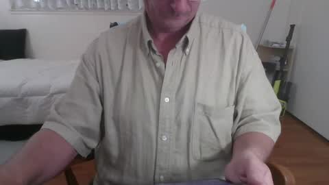 Snapshot of michaelbently chatting on February 2, 2:48 am michaelbently online show from February 2, 2:48 am