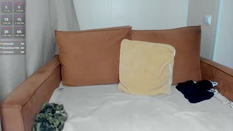 michaelbradley_for_u online show from January 17, 9:28 pm