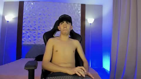 MICHEAL online show from March 18, 4:59 am