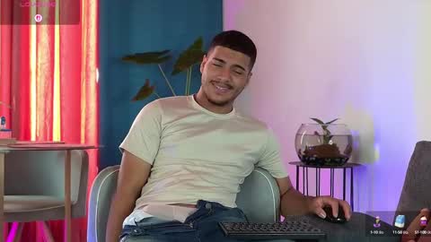 michel g22 online show from September 23, 1:58 pm