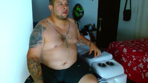 Snapshot of michell_myers chatting on February 13, 7:42 pm michell_myers online show from February 13, 7:42 pm